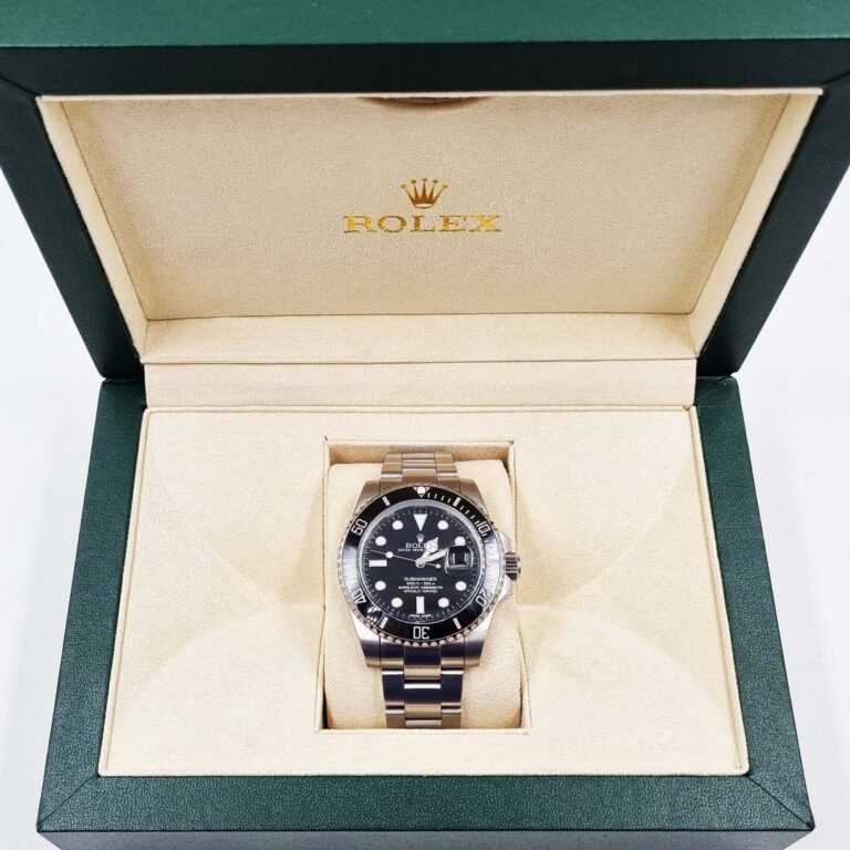 ROLEX Daytona lunette Noir White dial