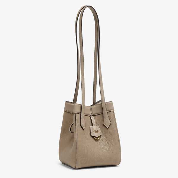 Fendi Sac Origami sac transformable en couleur taupe