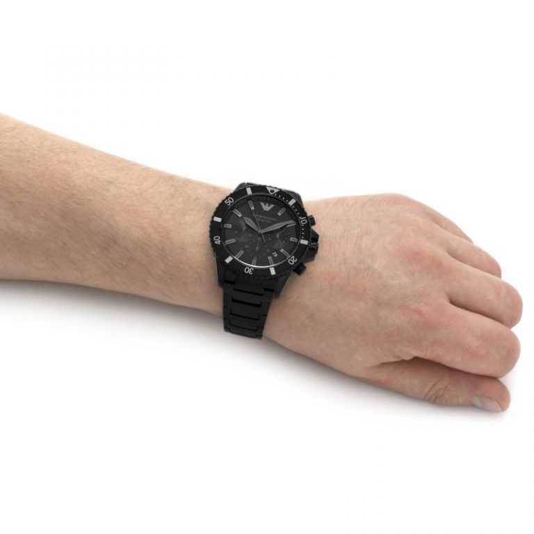 Montre EMPÔRIÔ ARM@NI Pour Homme, AR11363