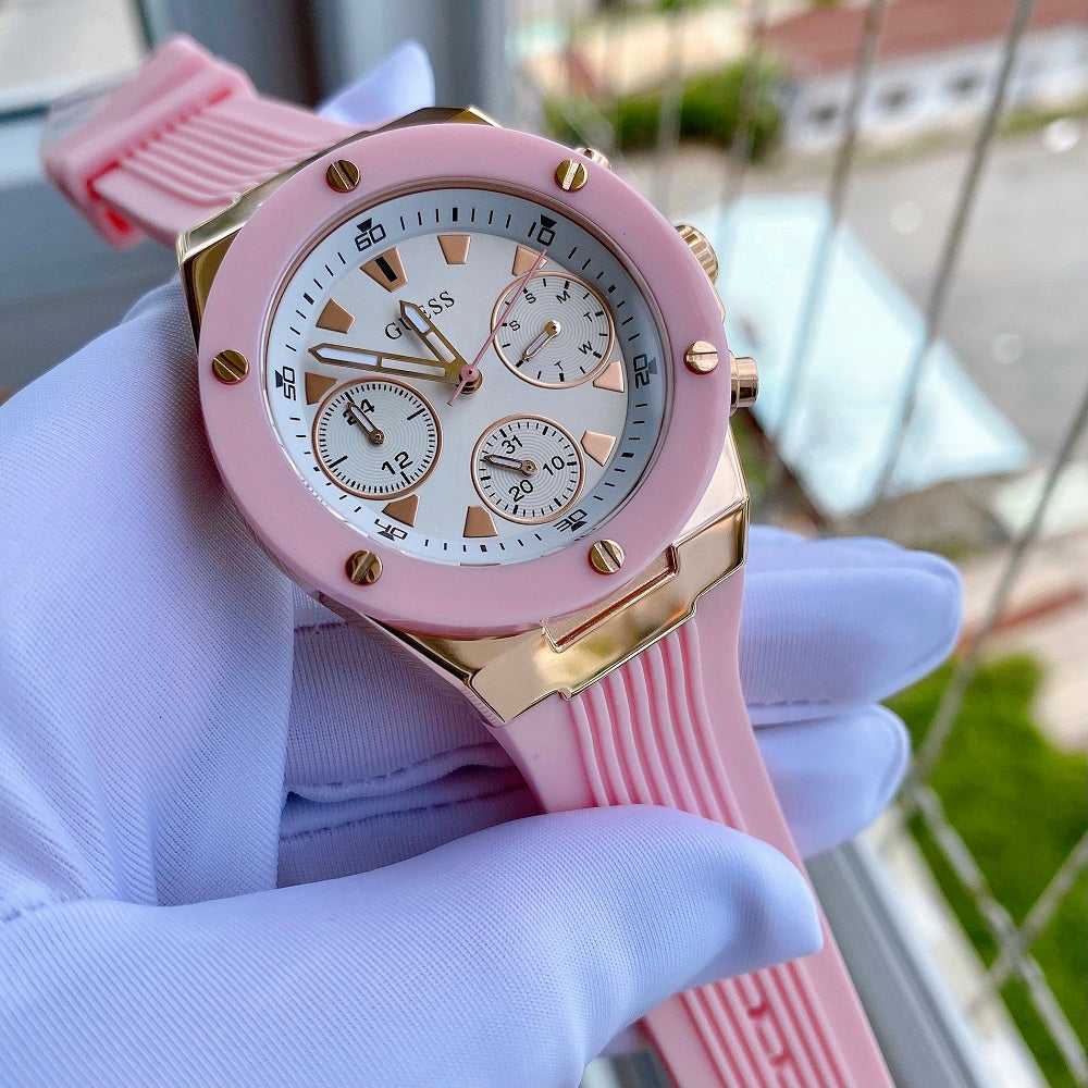 Guess Athena Damenuhr mit weißem Zifferblatt und rosa