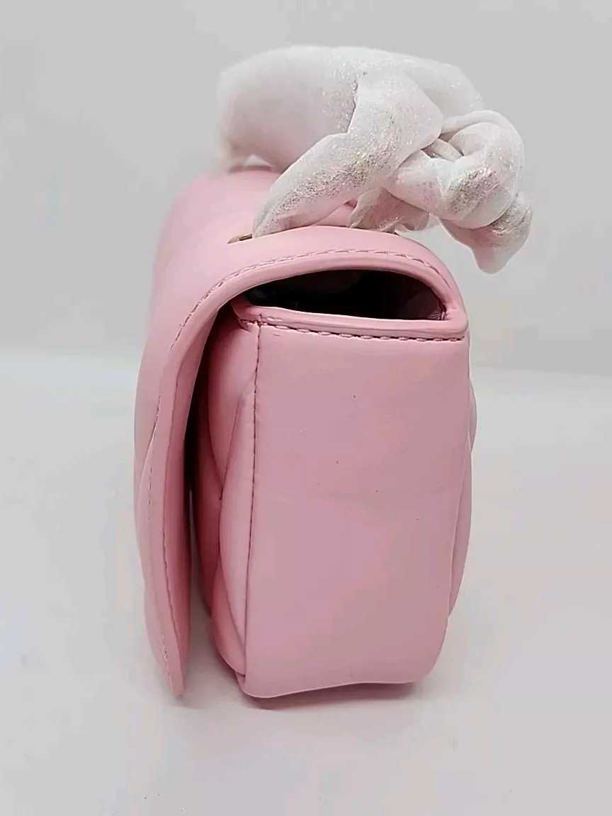 Arwen Quilted Shoulder Bag - Pink