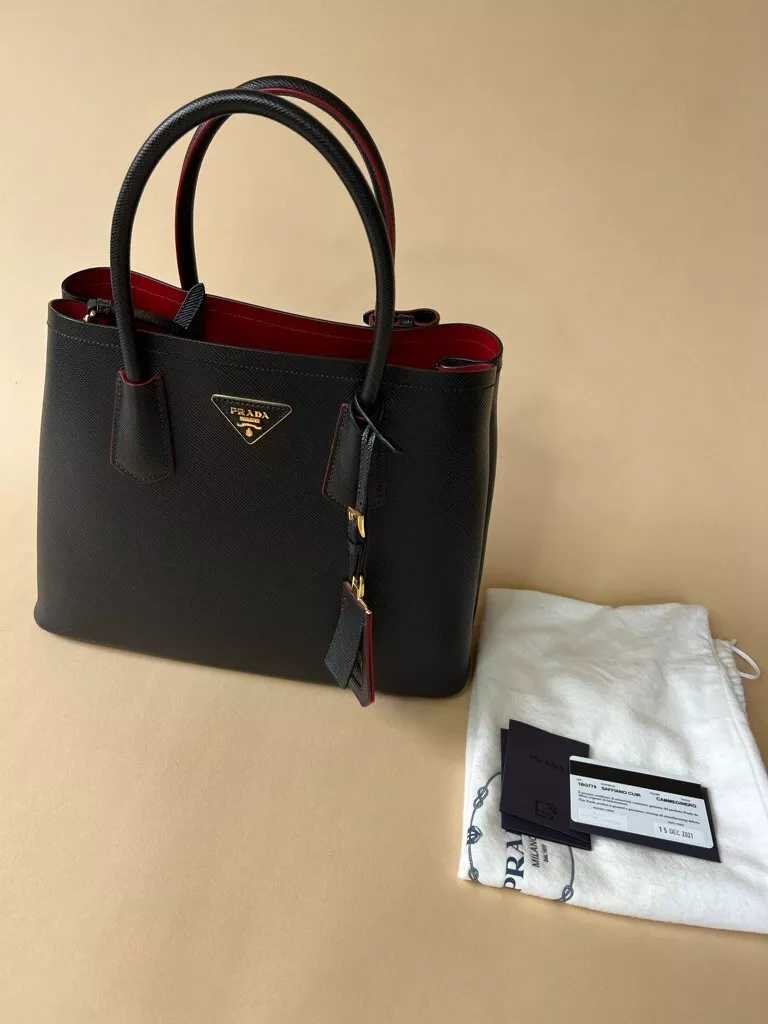 Pr@da
Black Saffiano Leather Double Mini Bag