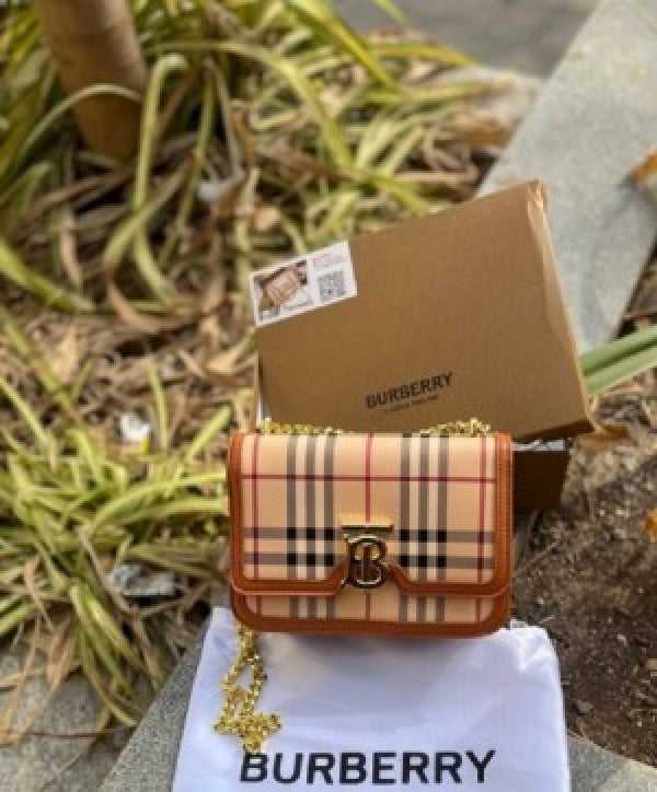 Burberrÿ TB Monogram Quilted Shoulder Bag