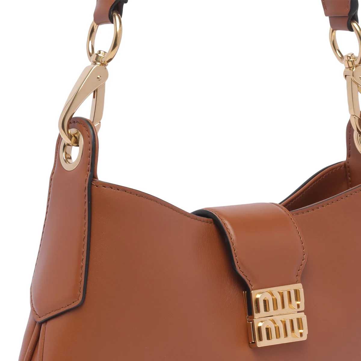 Miü Miü
Miü Miü Logo Plaque Shoulder Bag