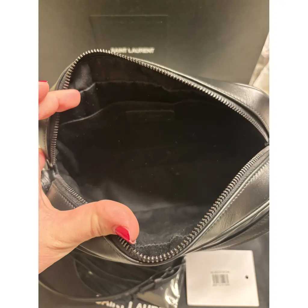 YSL Sac bandoulière Camera Lou, Très bon état 
Noir