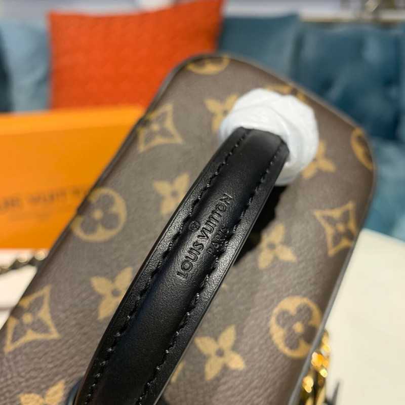 LV Monogram Vanity PM M42264