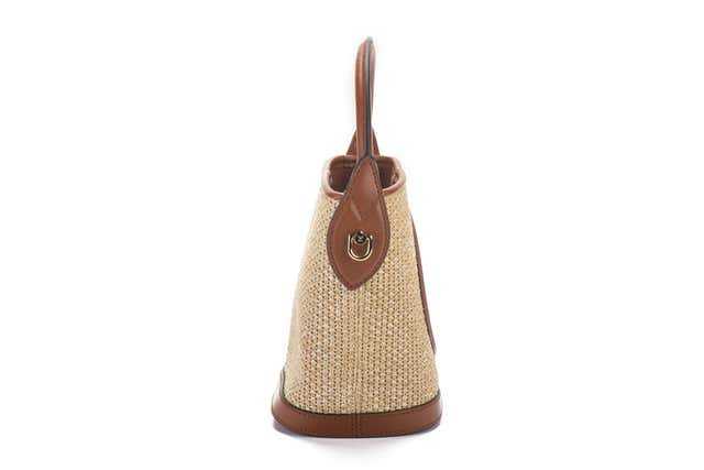 LV Petit bucket bag Raffia Beige