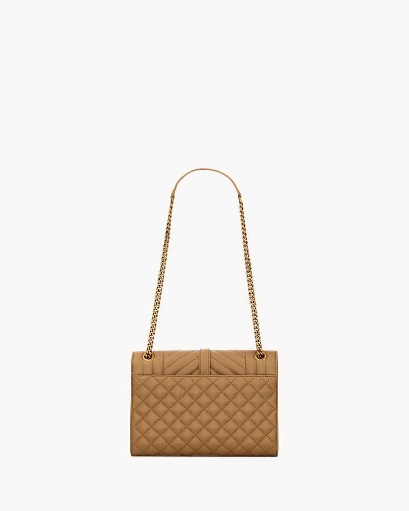 YSL ENVELOPE MEDIUM d’agneau MATELASSÉ
DARK CORK