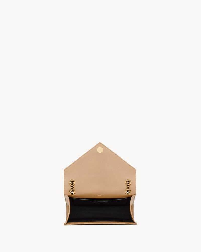 YSL ENVELOPE MEDIUM d’agneau MATELASSÉ
DARK TOFFEE