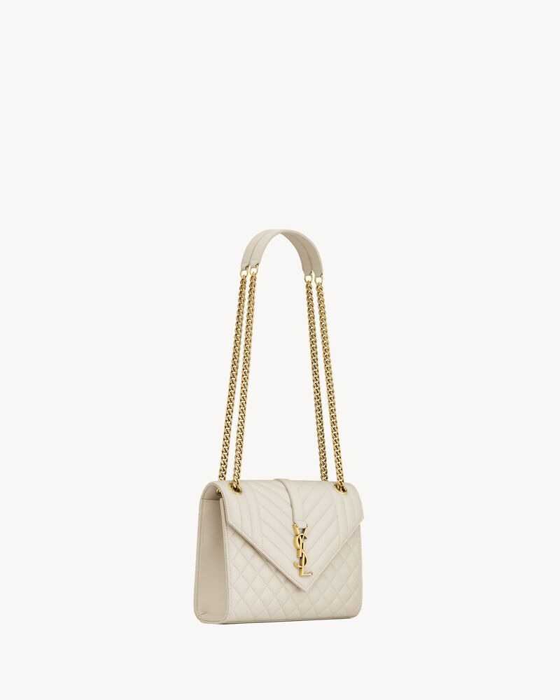 YSL ENVELOPE MEDIUM  d’agneau MATELASSÉ
BLANC VINTAGE