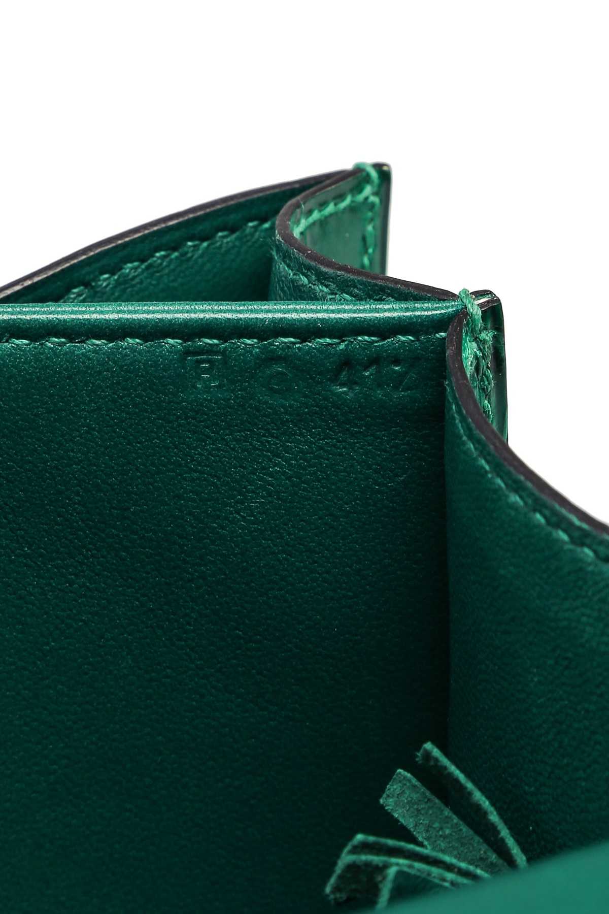 HRMS
Constance 24
Vert Emeraude with Gold Hardware