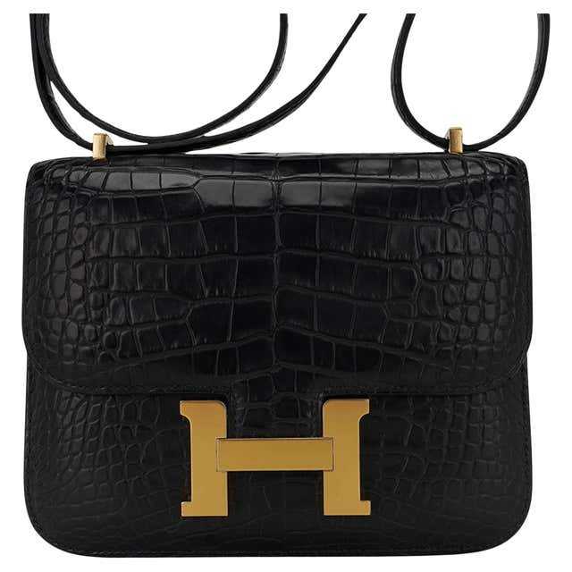 HRMS Constance 18 Sac Alligator noir mat Quincaillerie or et miroir