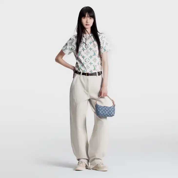 LV Remix
Hills Pochette
