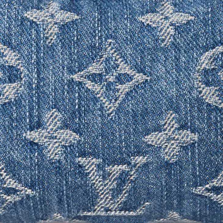 LV Remix
Hills Pochette