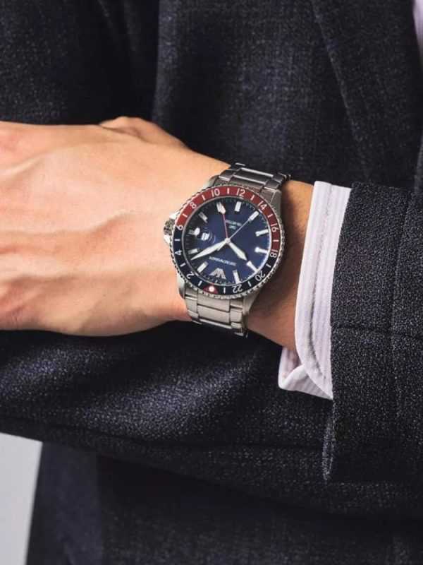 Empôriô Arm@ni Men’s GMT Dual Time Silver Stainless Steel