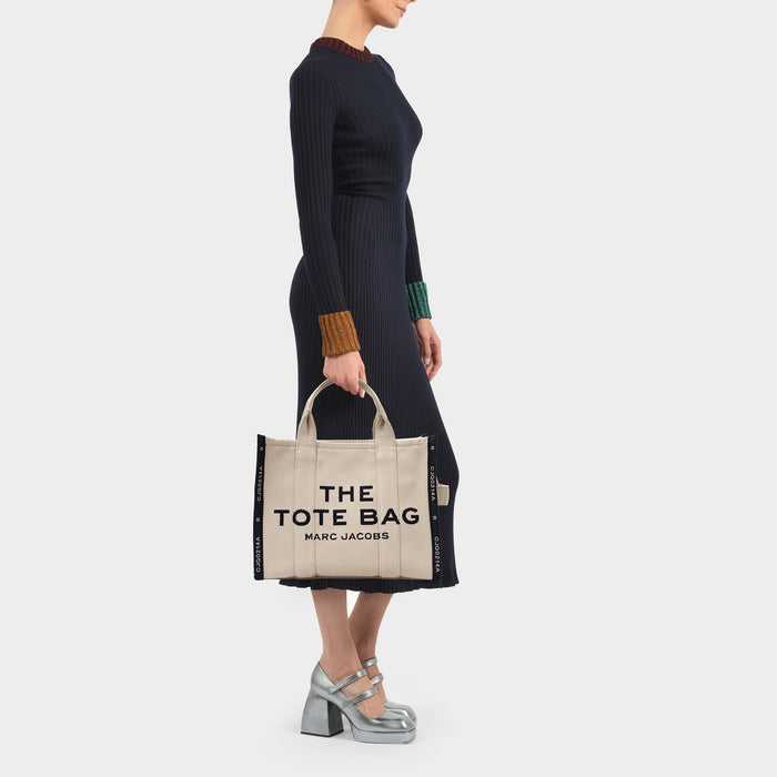 M@rc Jacôbs 
The Medium Tote Bag Jacquard