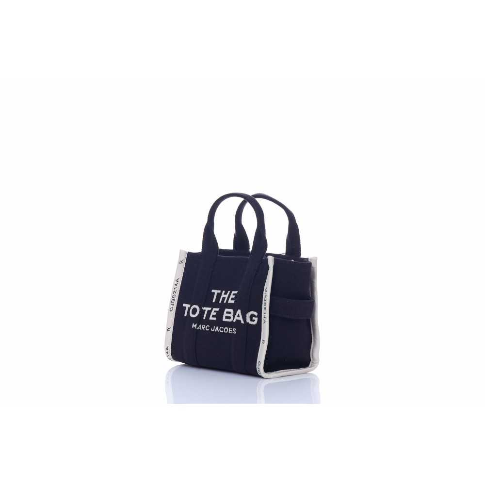 M@rc Jacôbs 
THE TOTE