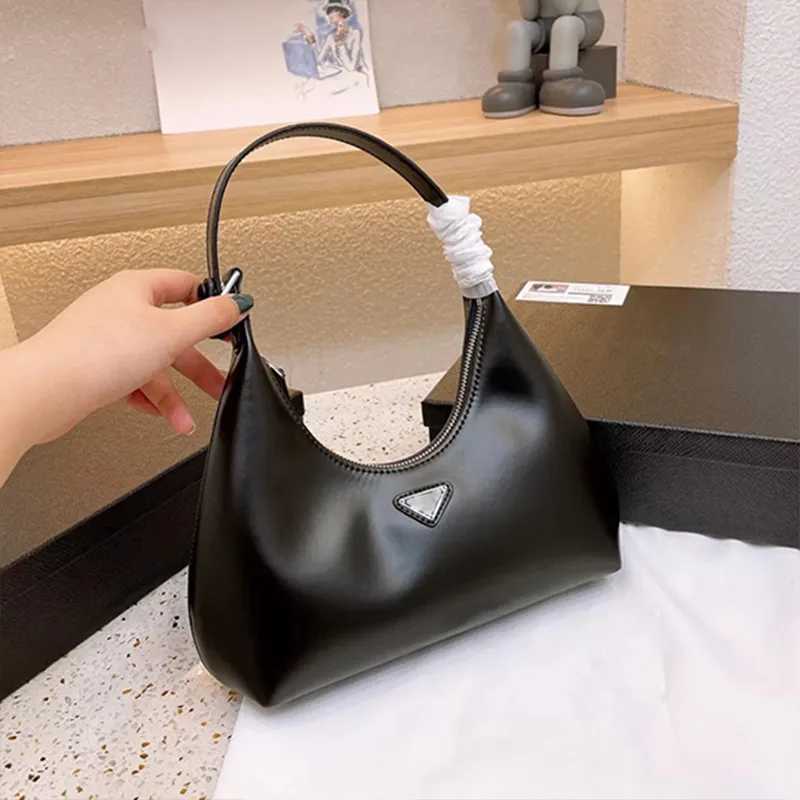 PR@DA
Leather shoulder bag - Black