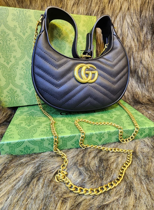 GG Marmont small shoulder bag
