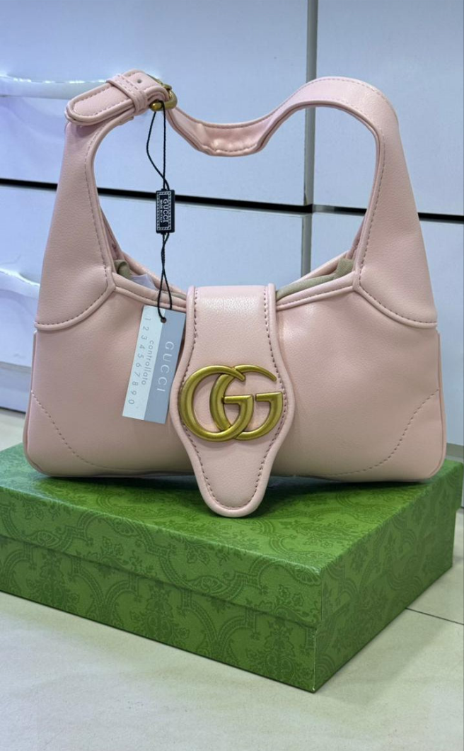 GG
Cartable Aphrodite
Noir