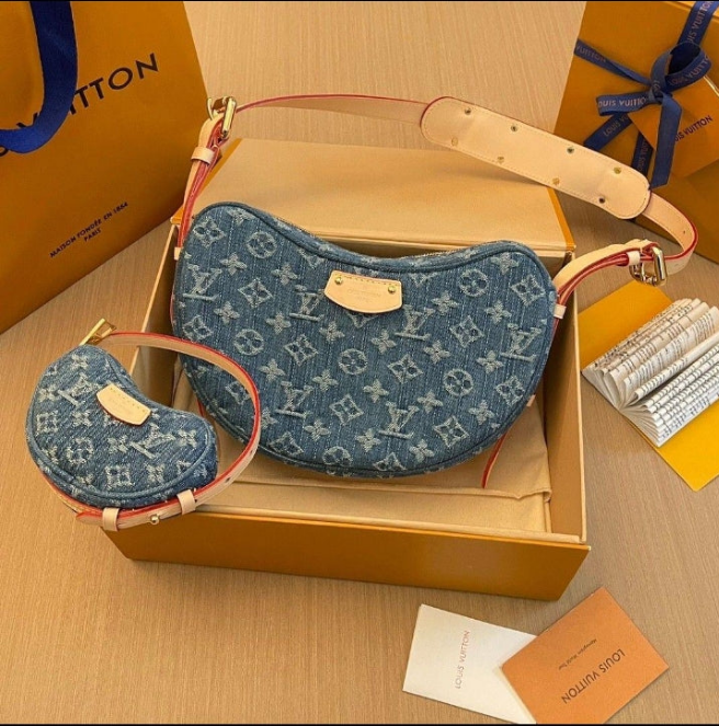 LV Sac Croissant