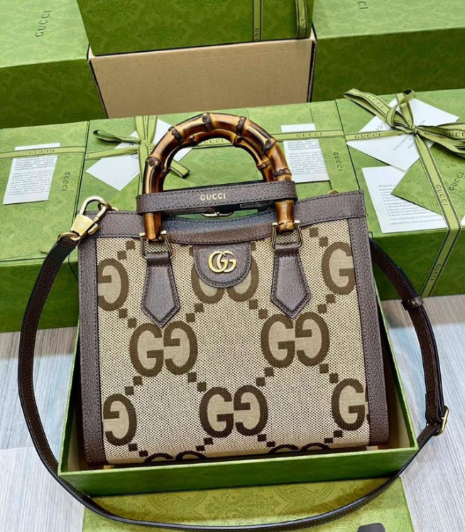 GG Sac à main GG Diana Jumbo GG Marron Beige