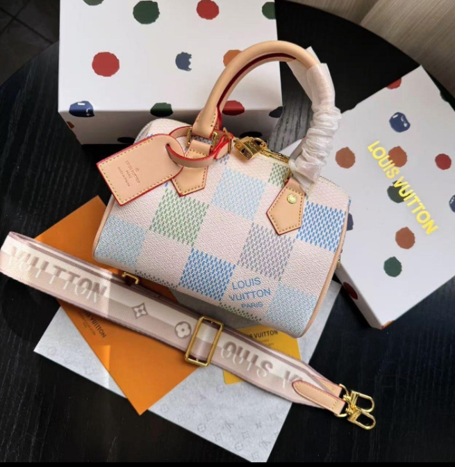 LV Speedy Bandoulière 20