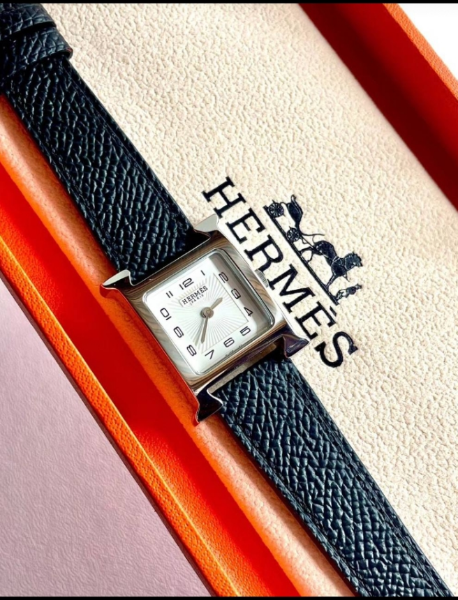 Heure H watch, Medium model, 30 mm