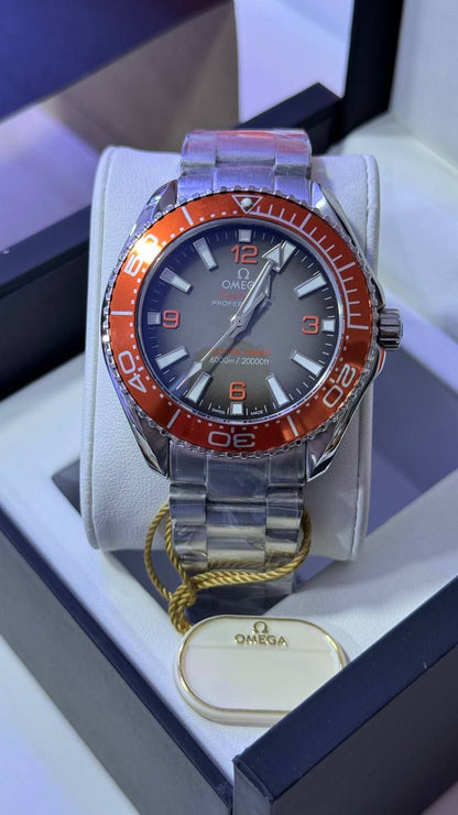 Omeg@
Seamaster / Planet Ocean