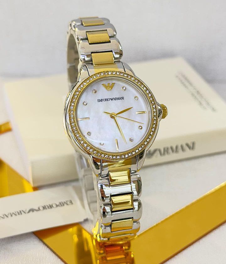 Montre EMPÔRIÔ ARM@NI Pour Femme, AR11524