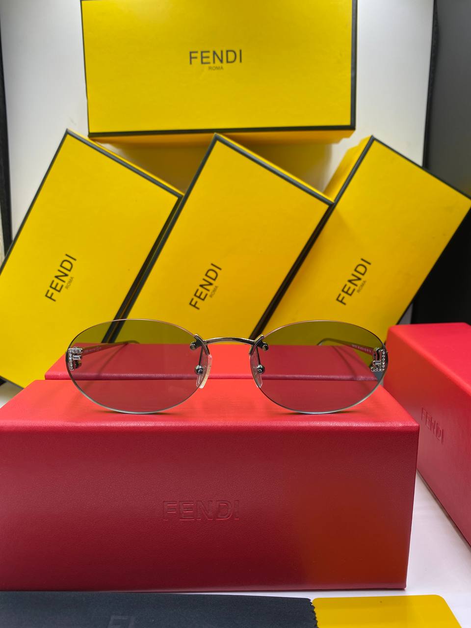 LUNETTES FENDI FIRST - DE Soleil pour femmes