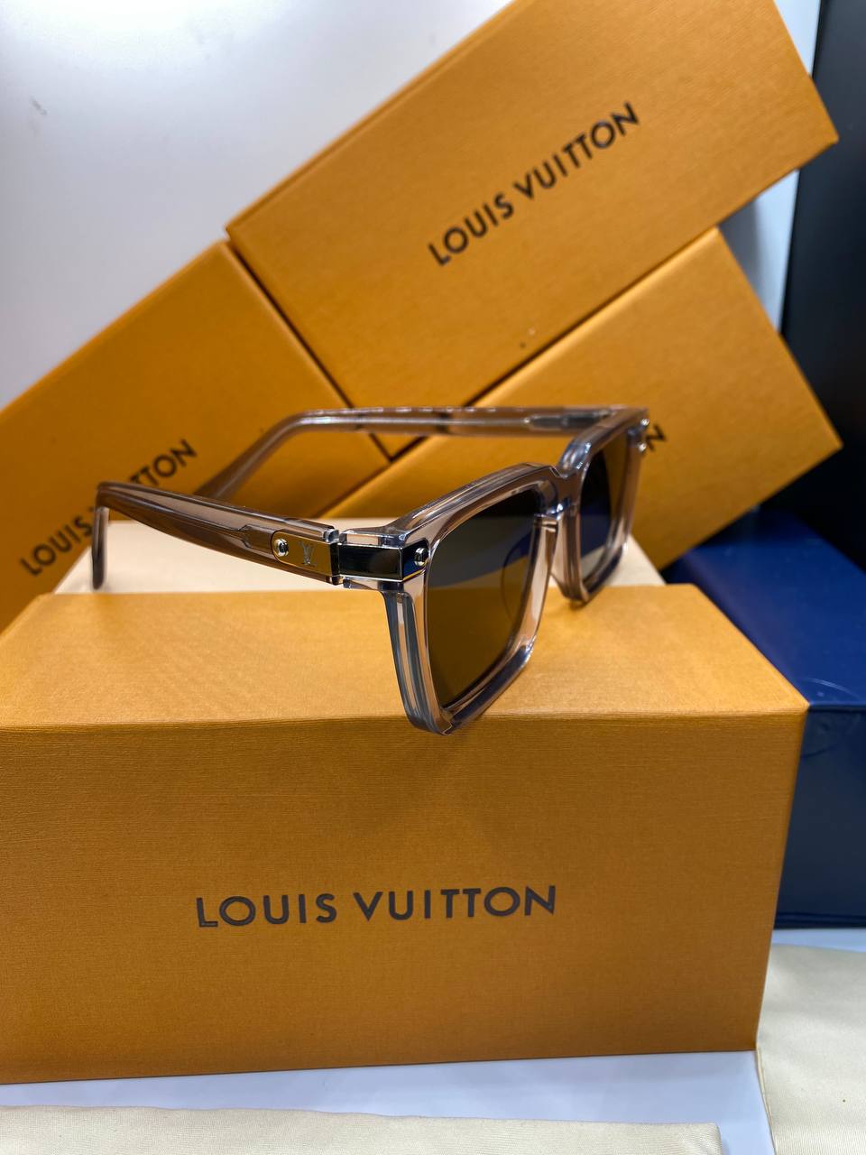 LV Lunettes de soleil pour femmes