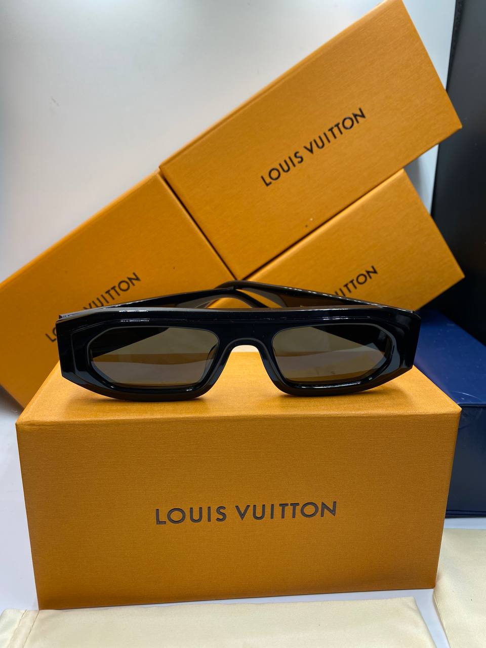 LV Lunettes de soleil pour femmes