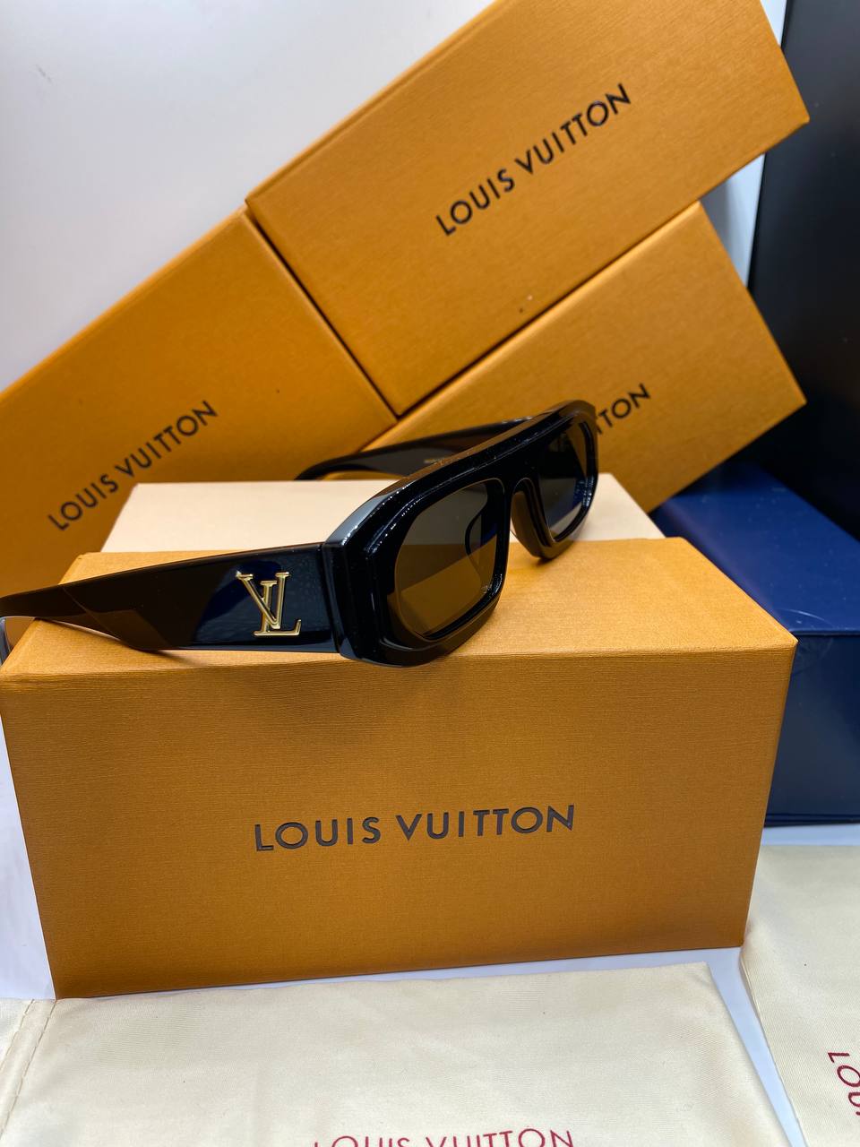 LV Lunettes de soleil pour femmes