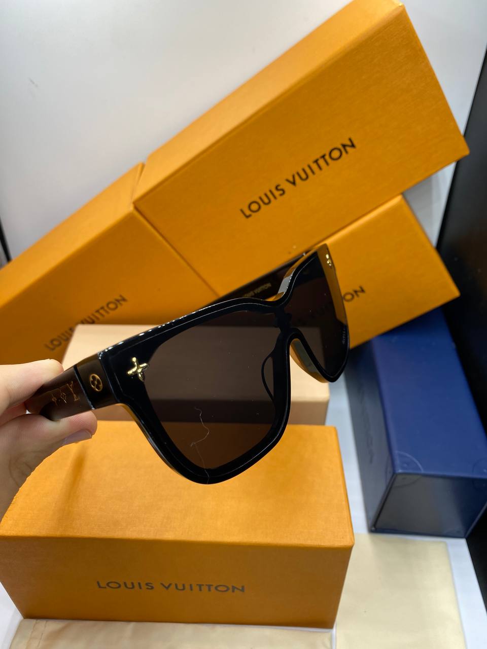 L&V My Monogram Soft Cat Eye Sunglasses pour femmes