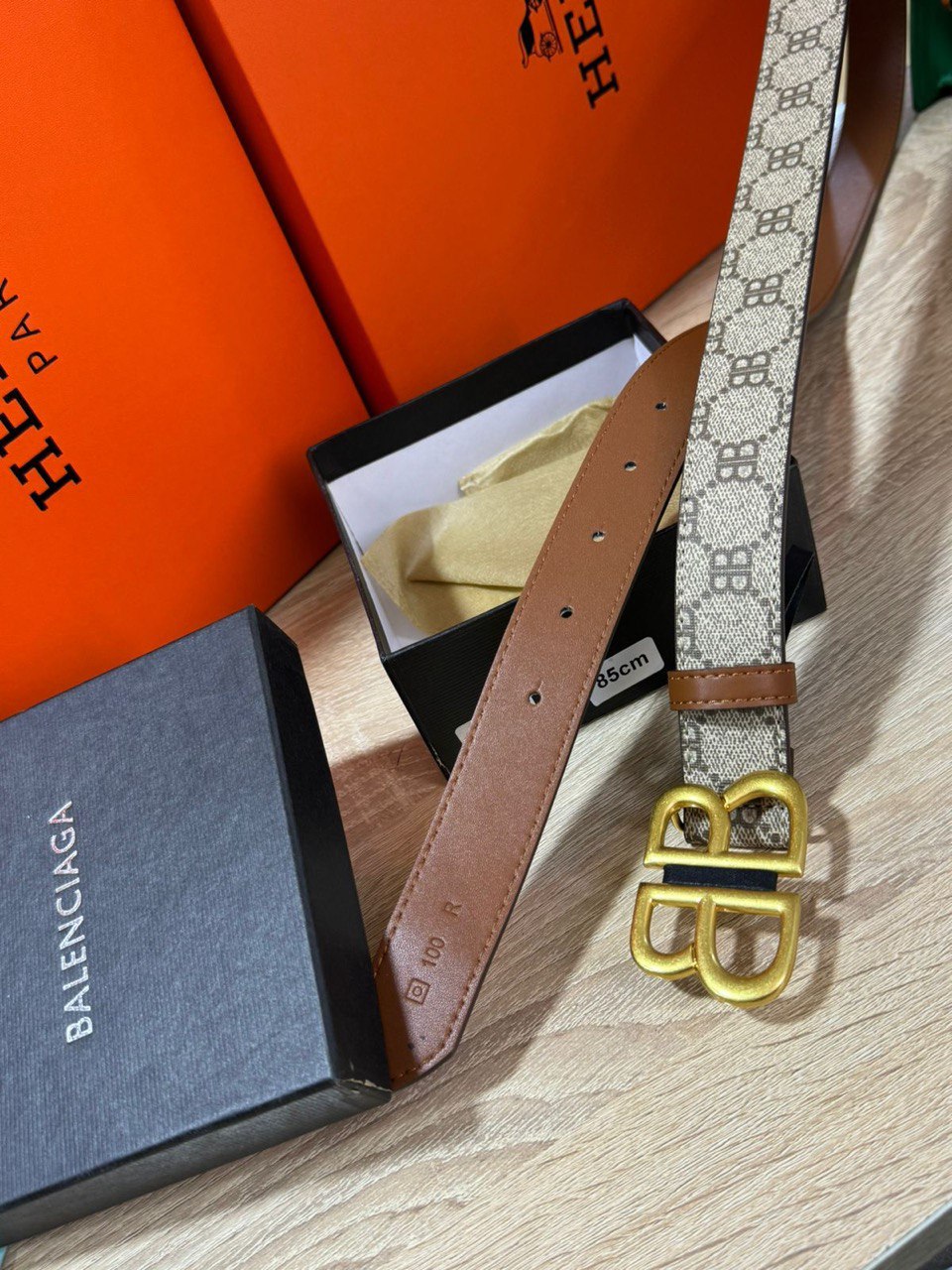 B@lenciaga
Ceinture Balenciaga, Marron T.95