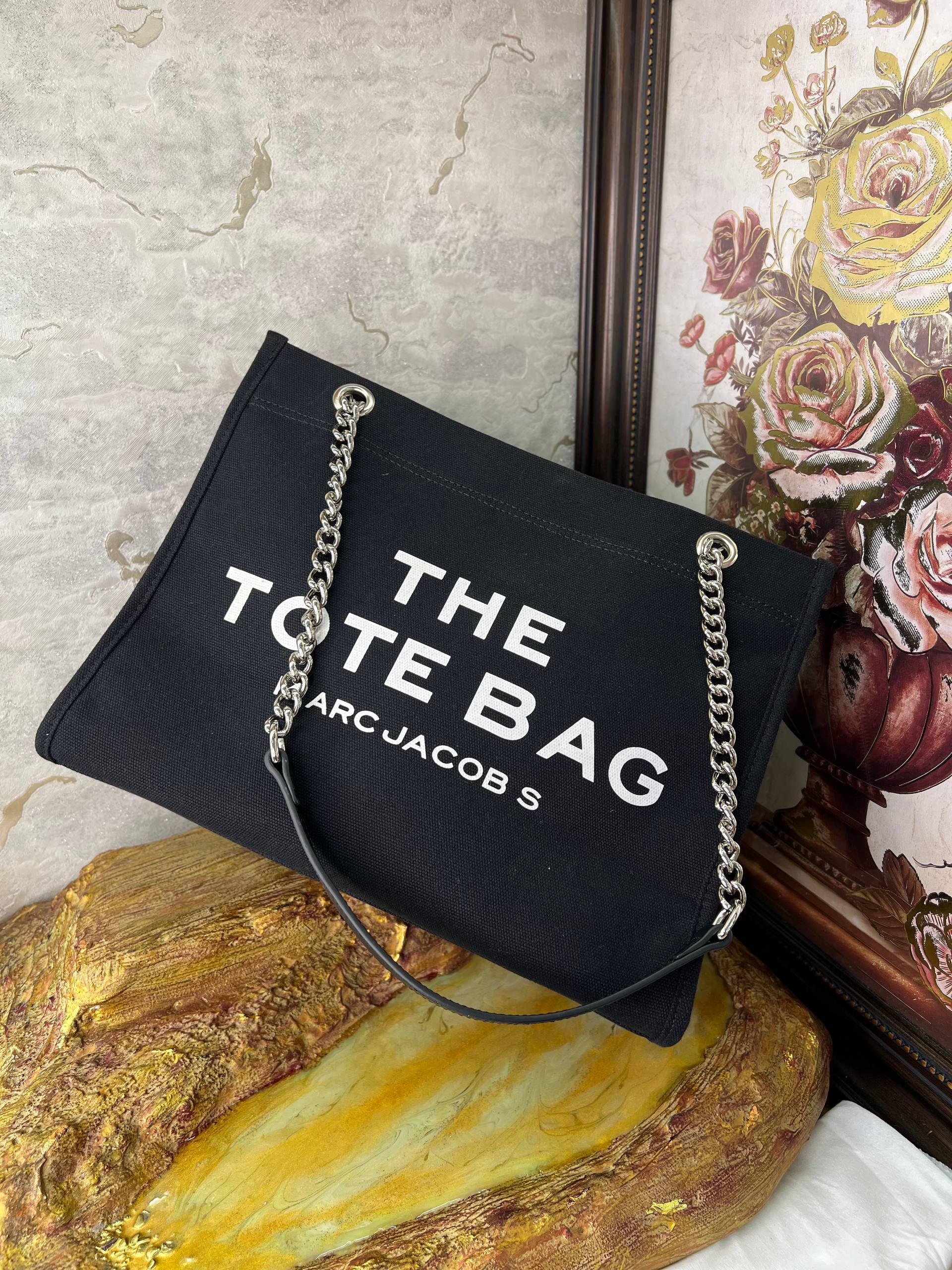 Marc Jacôbs Le sac pratique pour jeans « moyen »