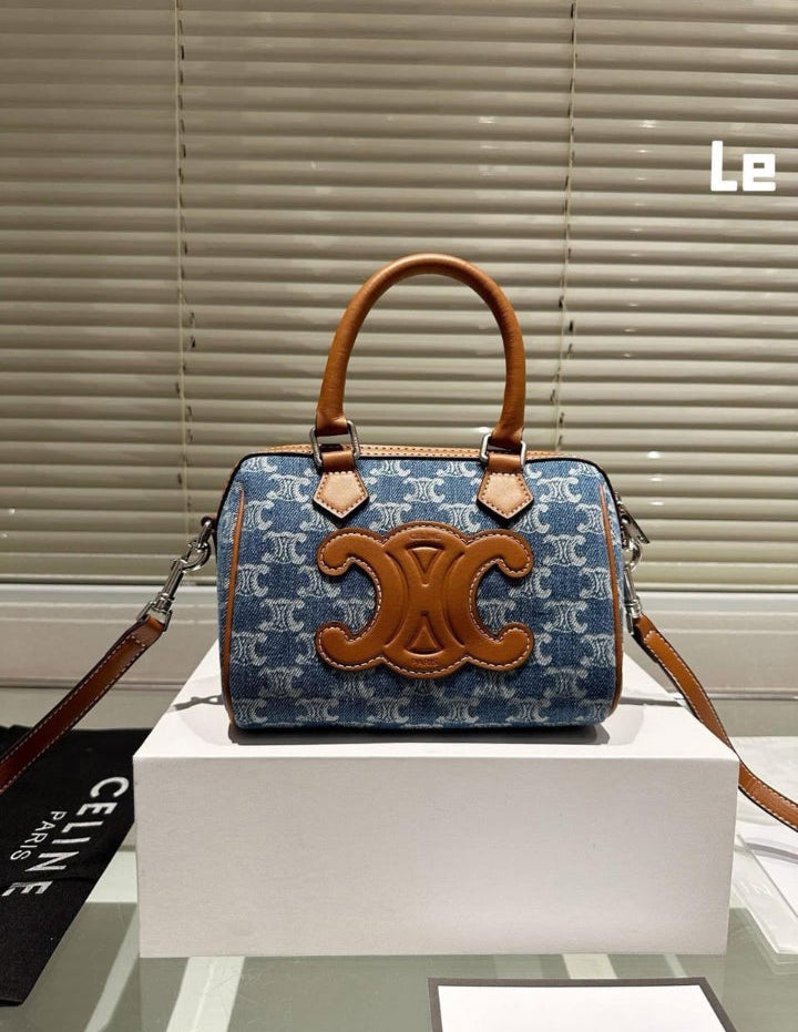 Cèlïnê Small Boston en cuir Triomphe Denim
