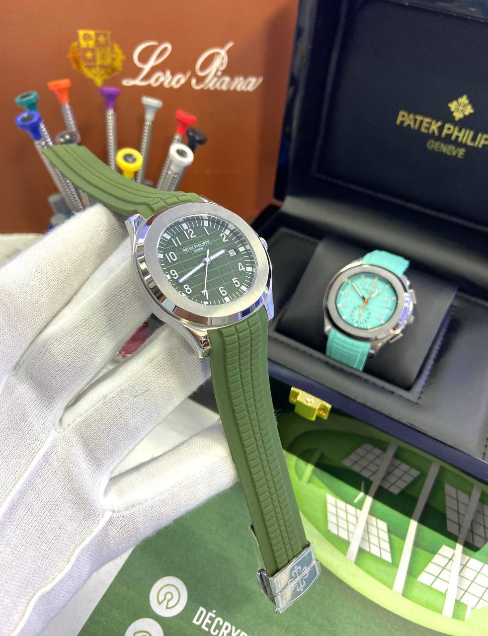 P@tek Philippe 5168G Aquanaut BluePatek Philippe 5168G Aquanaut Vert