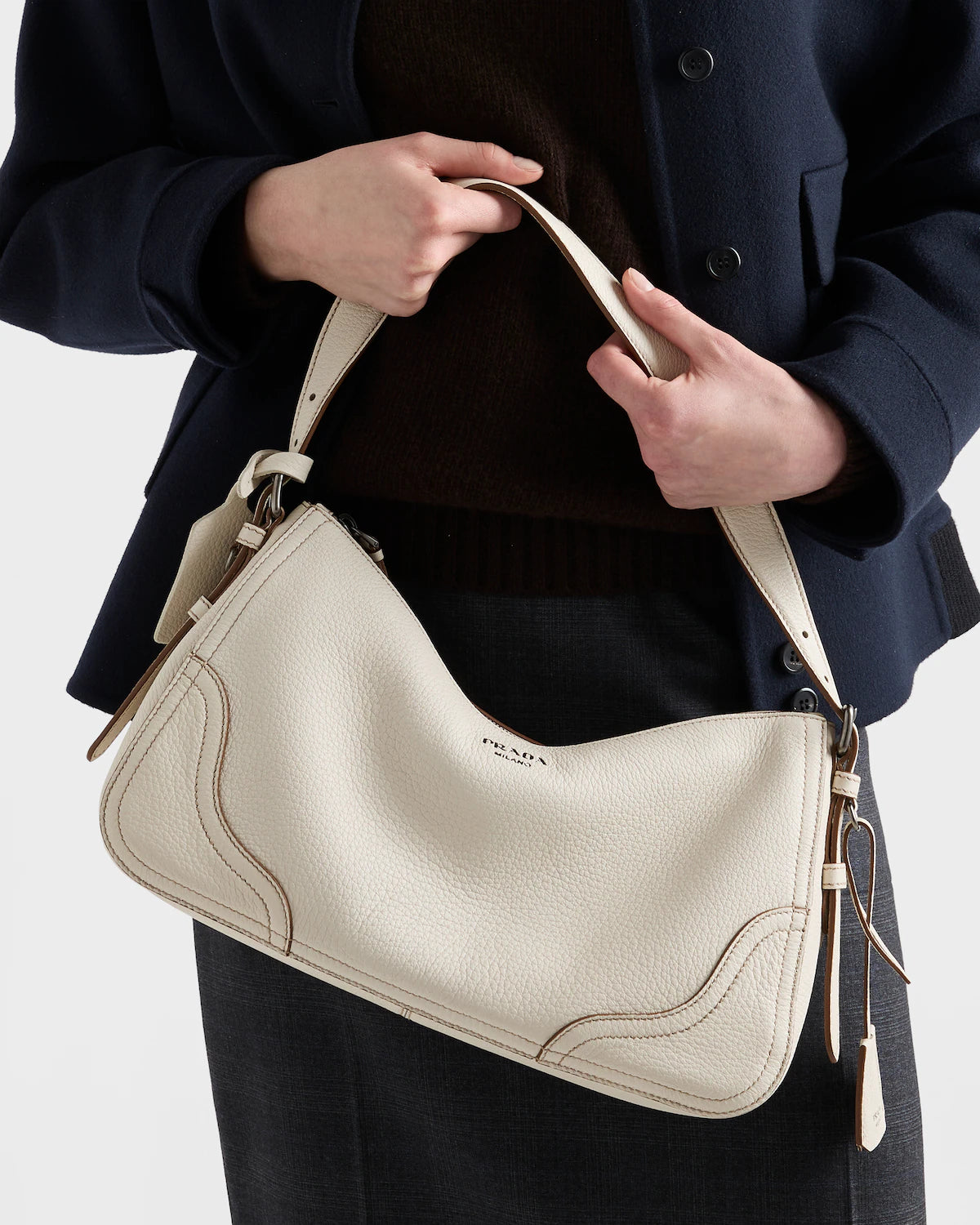 Grand sac porté épaule en cuir Prada Aimée