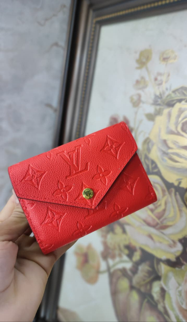LV Cartera Victorine