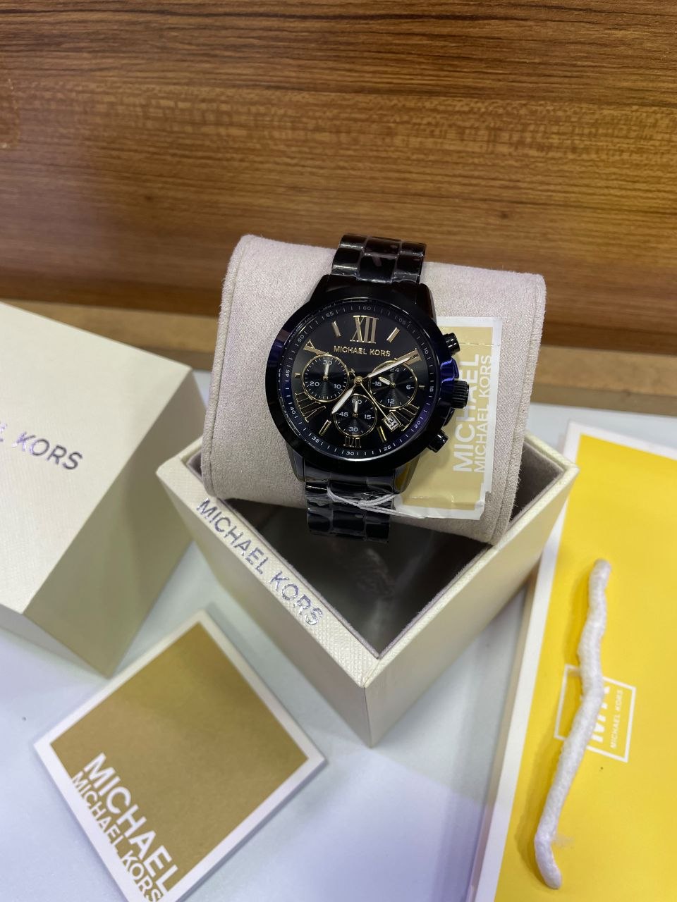 Montre chronographe Michael Kors Brecken avec cadran noir et bracelet en acier noir pour femme - MK6302