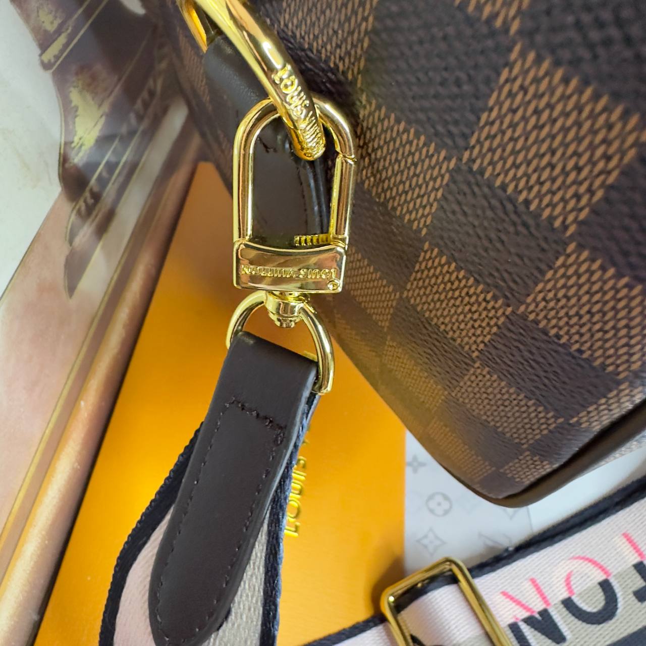 LV Sac Speedy Bandoulière