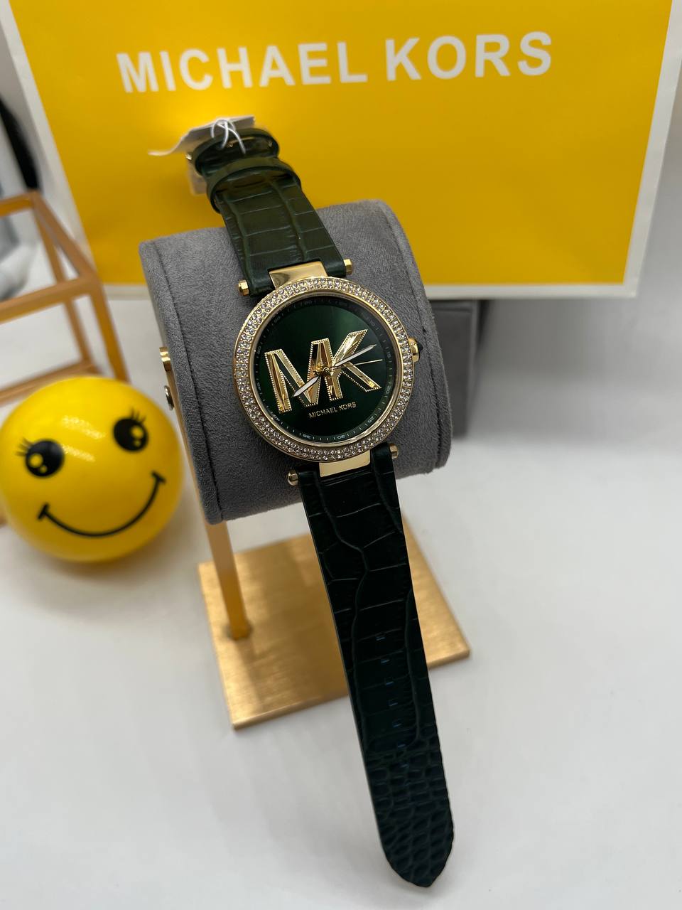 Michael Kors Parker MK4724 Dorée 39 mm, Cadran Vert Logo MK et Bracelet Cuir Vert
