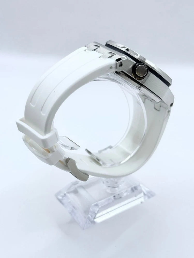 Montre Audemars Piguet Royal Oak Offshore Diver Chronographe Cadran Blanc