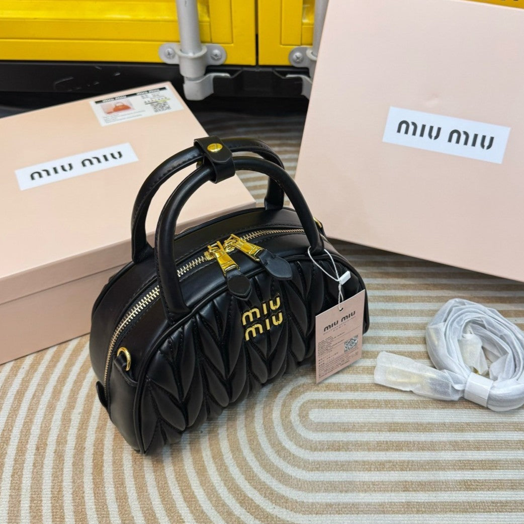 MIÛ MIÜ Sac à main
