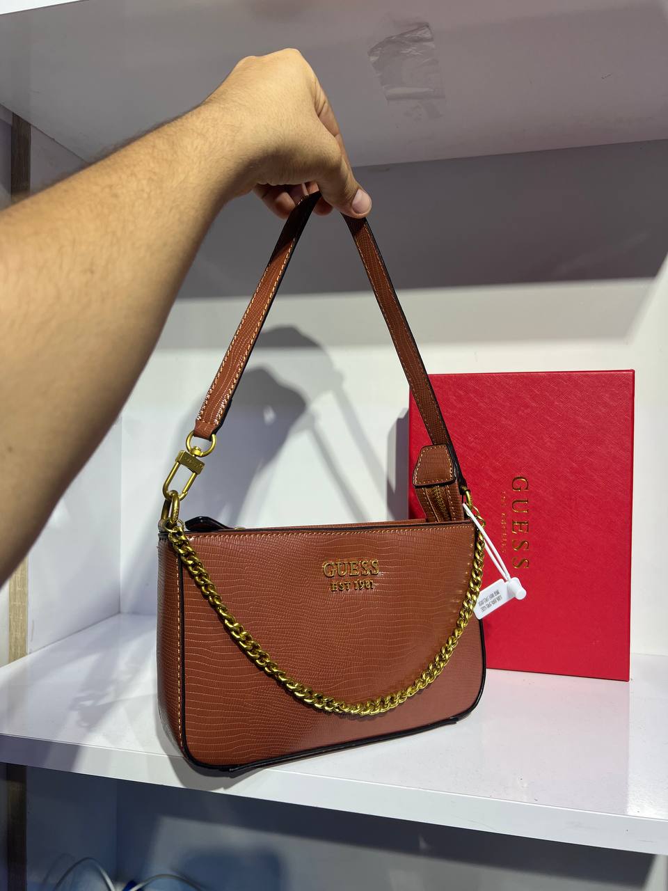 Gûess Sac bandoulière Katey, marron