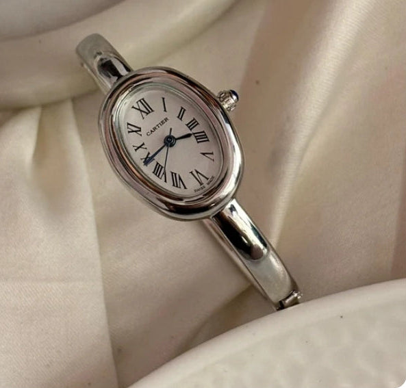 Montre Cartier modèle Baignoire Montre pour femme Cartier neuve