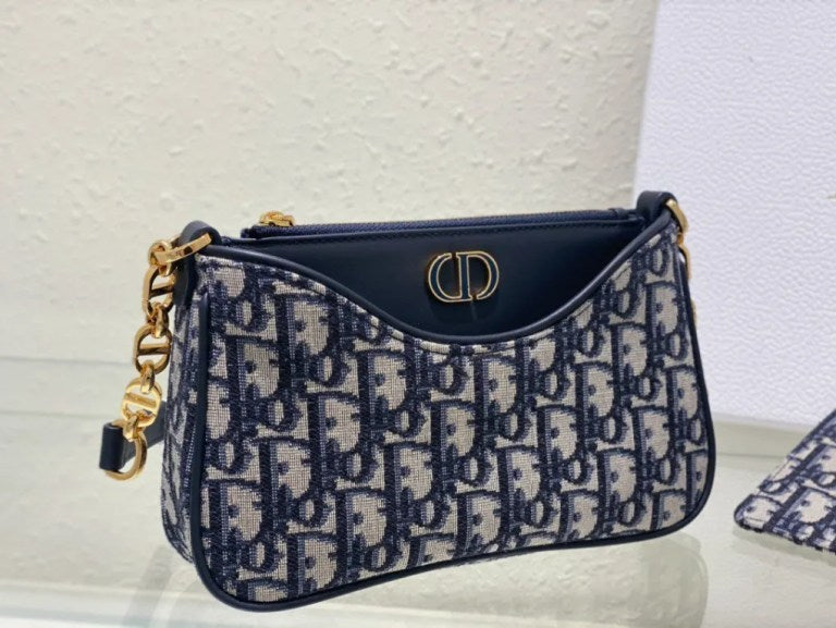 Diôr Montaigne Hobo Avenue Mini Bag