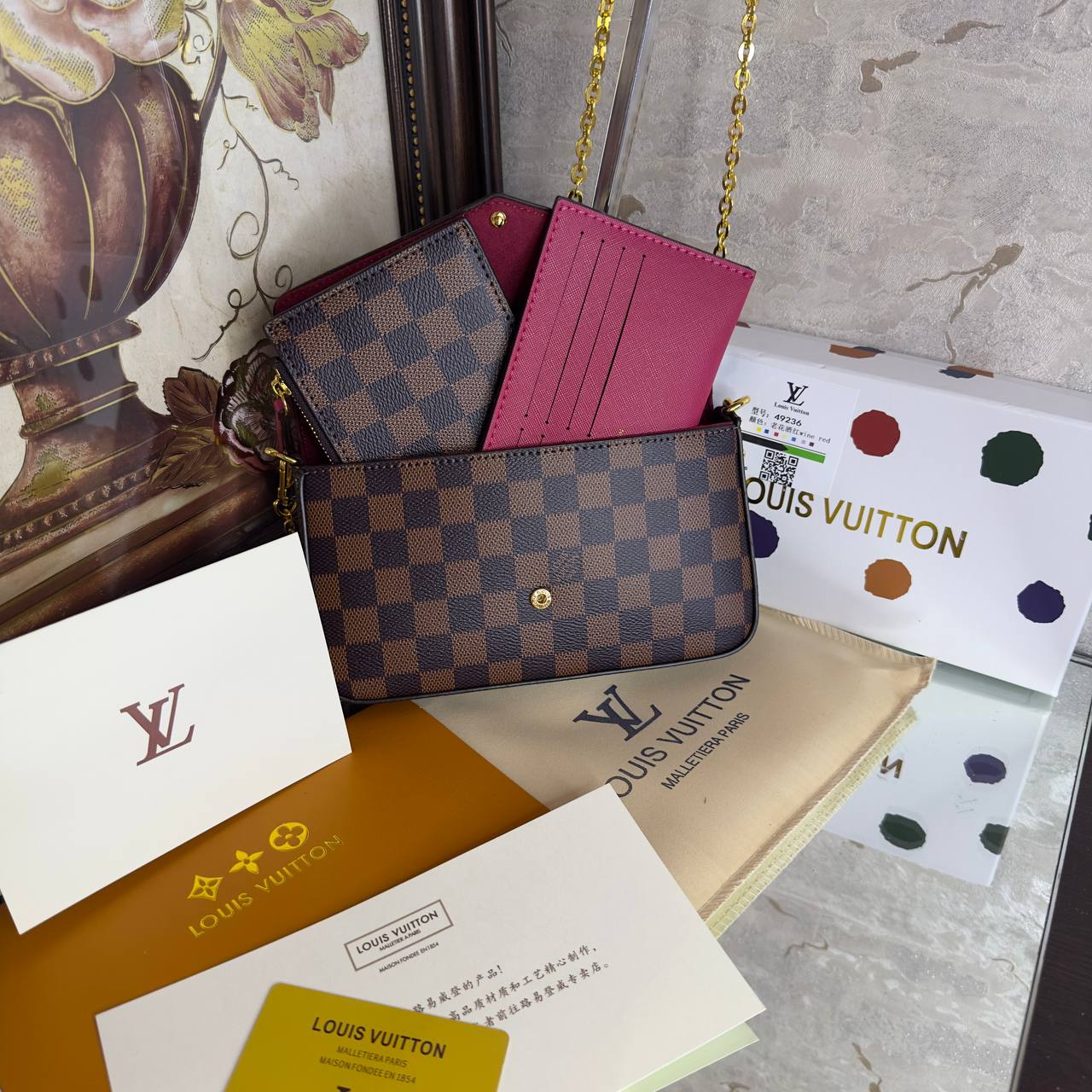 LV Pochette Félicie